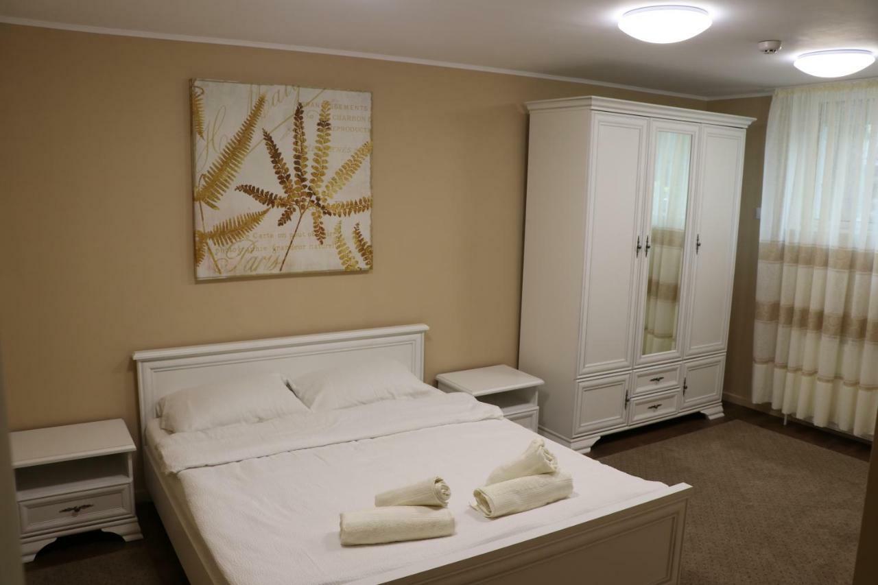 Cluj City Center Apartment Buitenkant foto